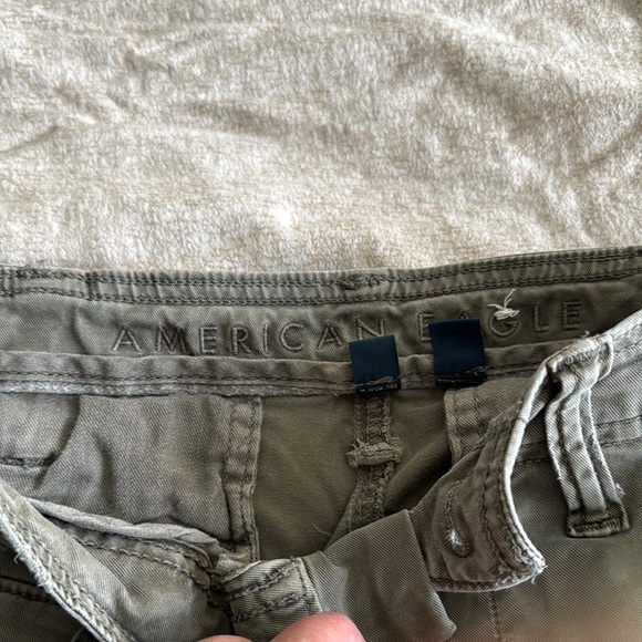 American Eagle Men's Cargo Pants - Dark Olive Green Sz 28x32 - Picture 2 of 6